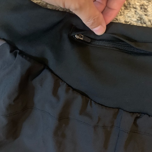 Adidas Climacool Running Shorts, Size M - Picture 5 of 7